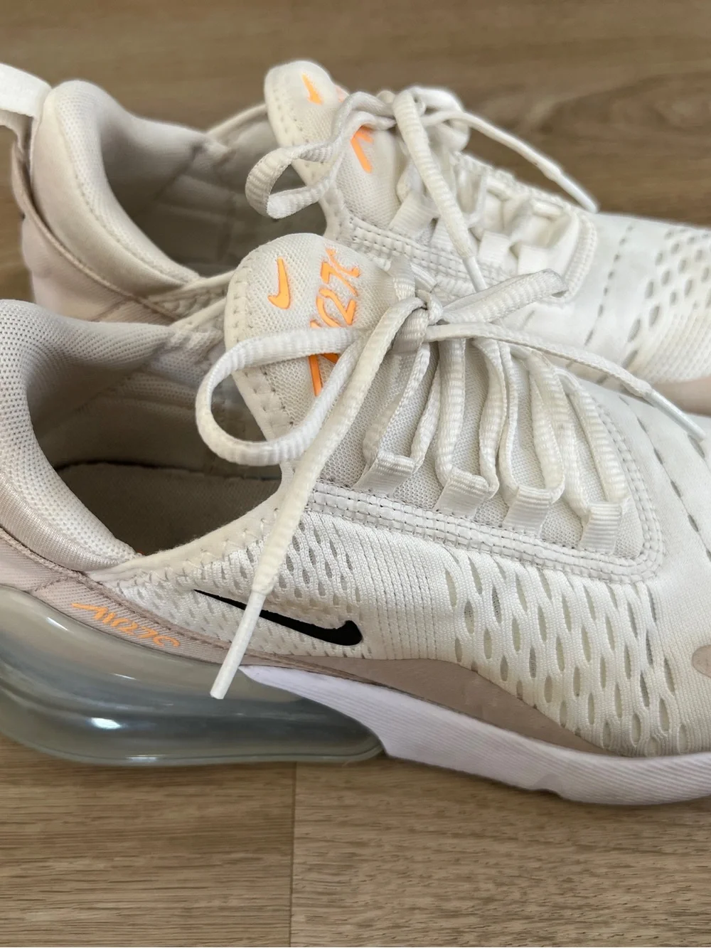 Nike Air Max 270 Sneakers